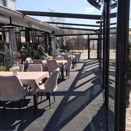 Комплекс Окей Hostel ชูเมน ภายนอก รูปภาพ